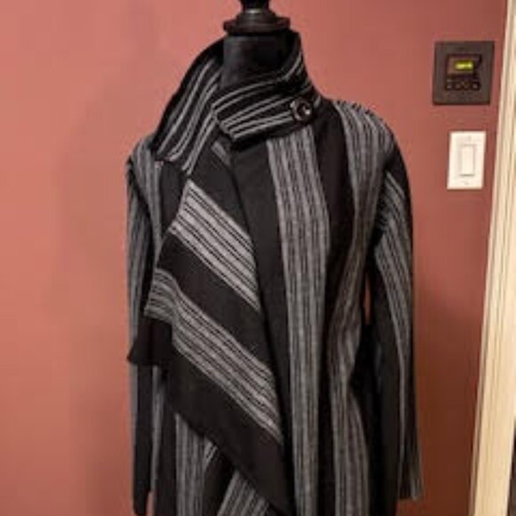 Asymetrical Alpaca Jacket - Picture 1 of 7